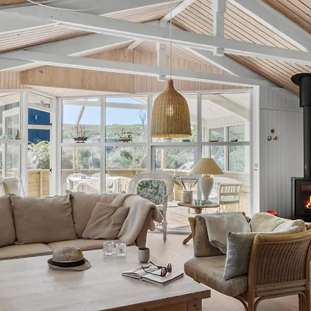 Сasa de vacaciones 3 Bedroom Beautiful In